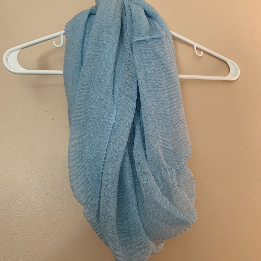 Light blue scarf